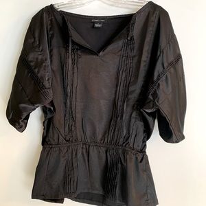 FREE w/ purchase! Sydney Tyler blouse